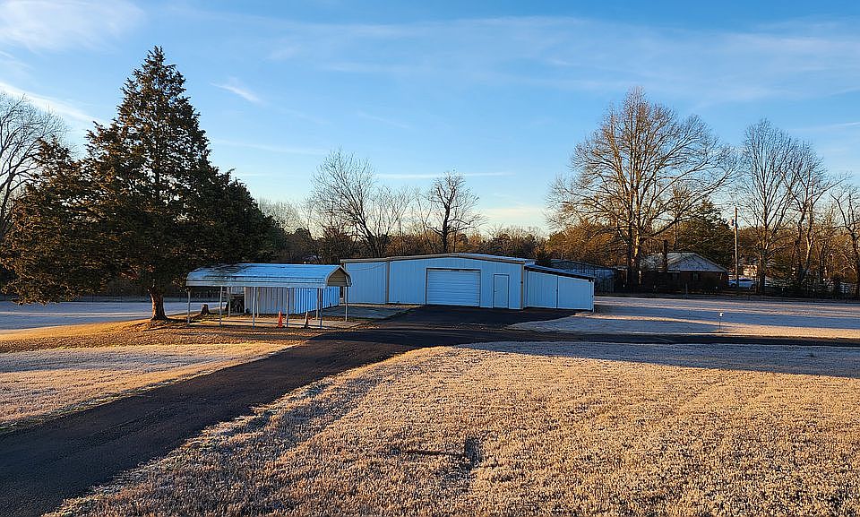 2nd image of 43 County Road 511