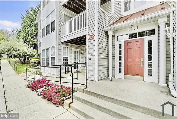 1601 Berry Rose Ct — Photo 33