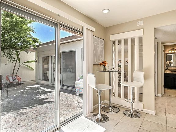 5th image of 1008 Strayer Dr