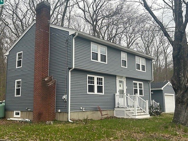 1st image of 2 Howard St