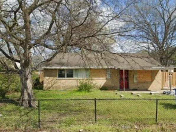 2904 White St, West Memphis, AR 72301