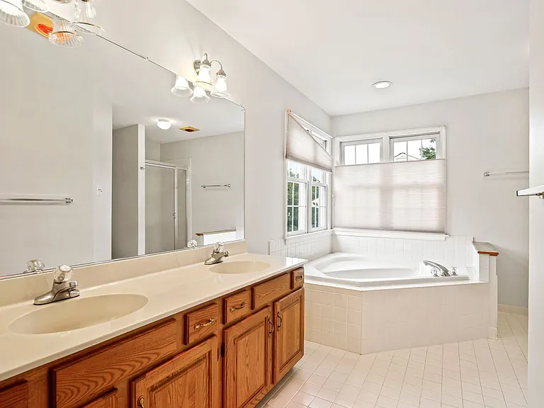 3109 Nestling Pine Ct — Photo 37
