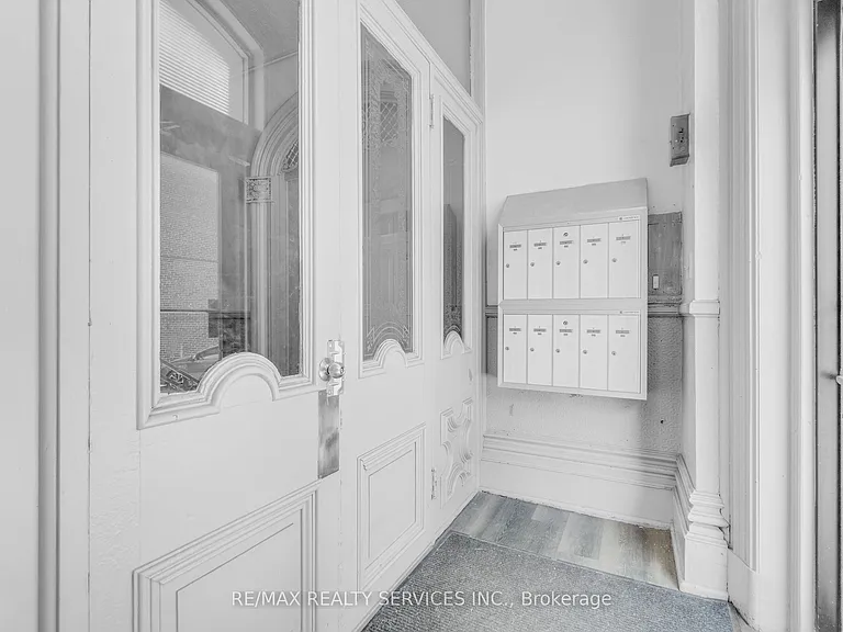 17 Webber Ave #2 — Photo 14