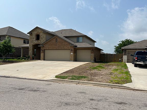 2nd image of 8305 Quiet Hollow Dr