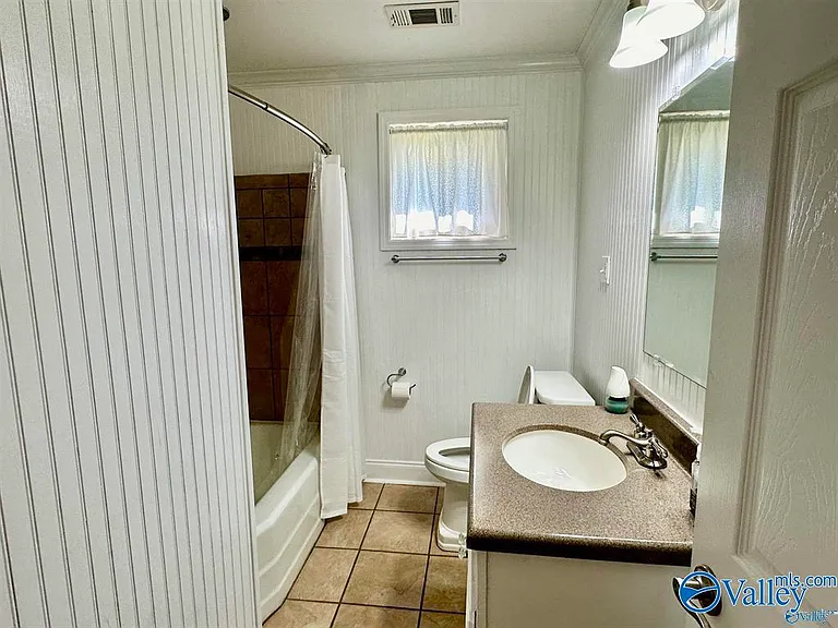 8613 Camille St — Photo 13