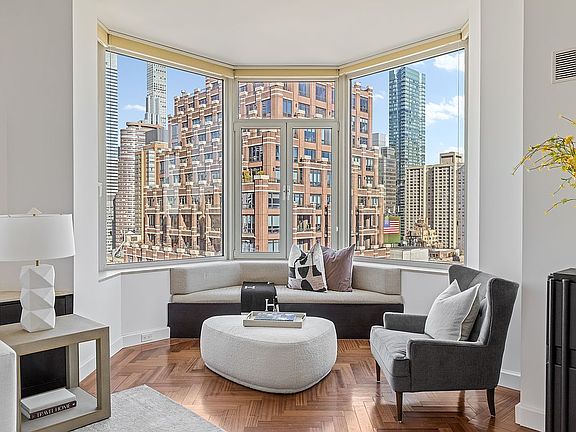 4th image of 400 E 51st St APT 17A