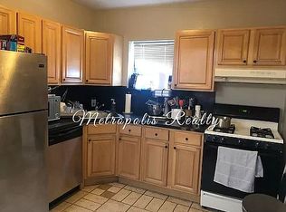 25-25 23rd St #C, Astoria, NY 11102