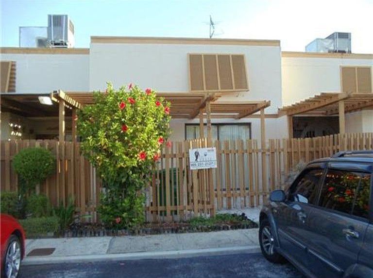 2nd image of 13185 SW Ten Terrace Dr