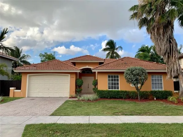15751 SW 103rd Ln, Miami, FL 33196