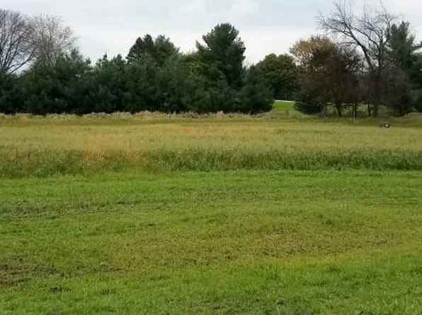 L123 Blue Victoria Drive #123, Sun Prairie, WI 53590