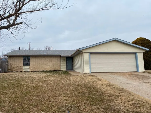 1439 Dogwood Ln, Pampa, TX 79065