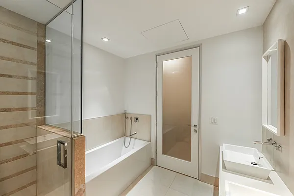 Sold by Nest Seekers International | media 3