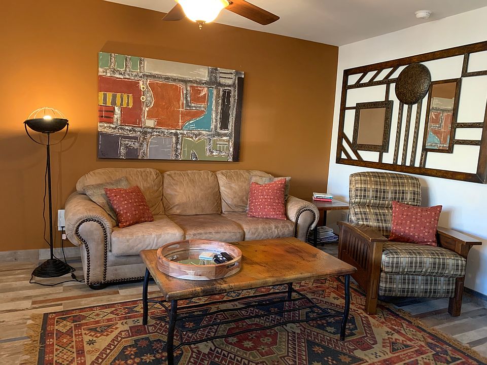 Living room.