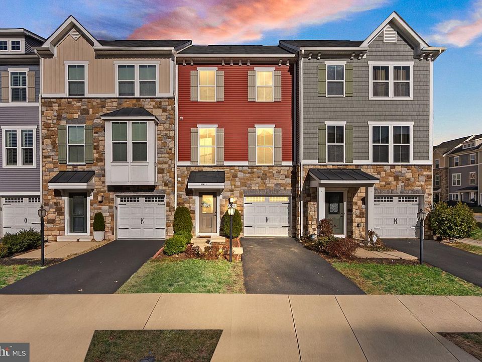 1st image of 41688 McMonagle Sq