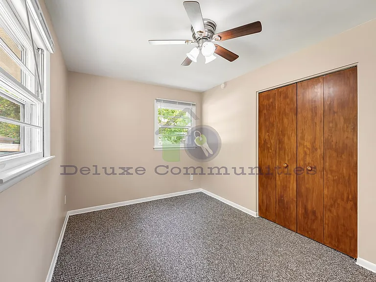 1244 Katrina Dr SE — Photo 19