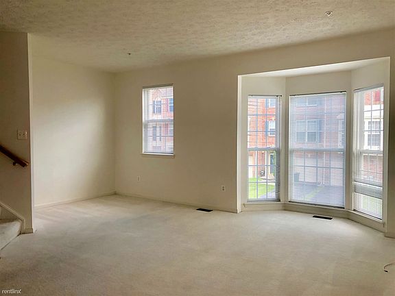 F357D658-B826-4D4E-9C28-D2EE4D994181