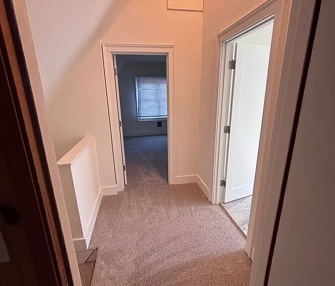 7802 Roosevelt Way NE — Photo 10