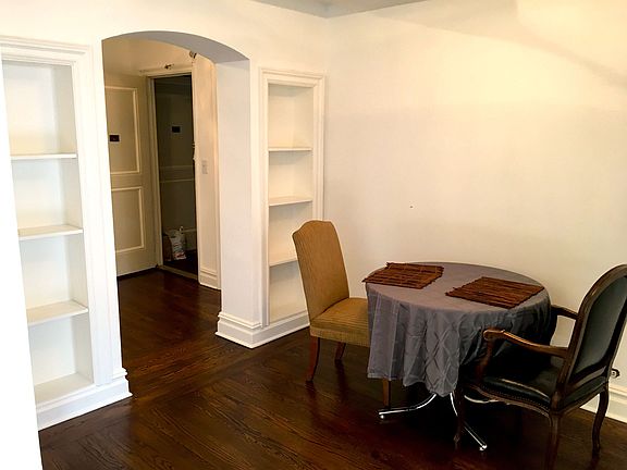 4th image of 340 W 57th St APT 9J