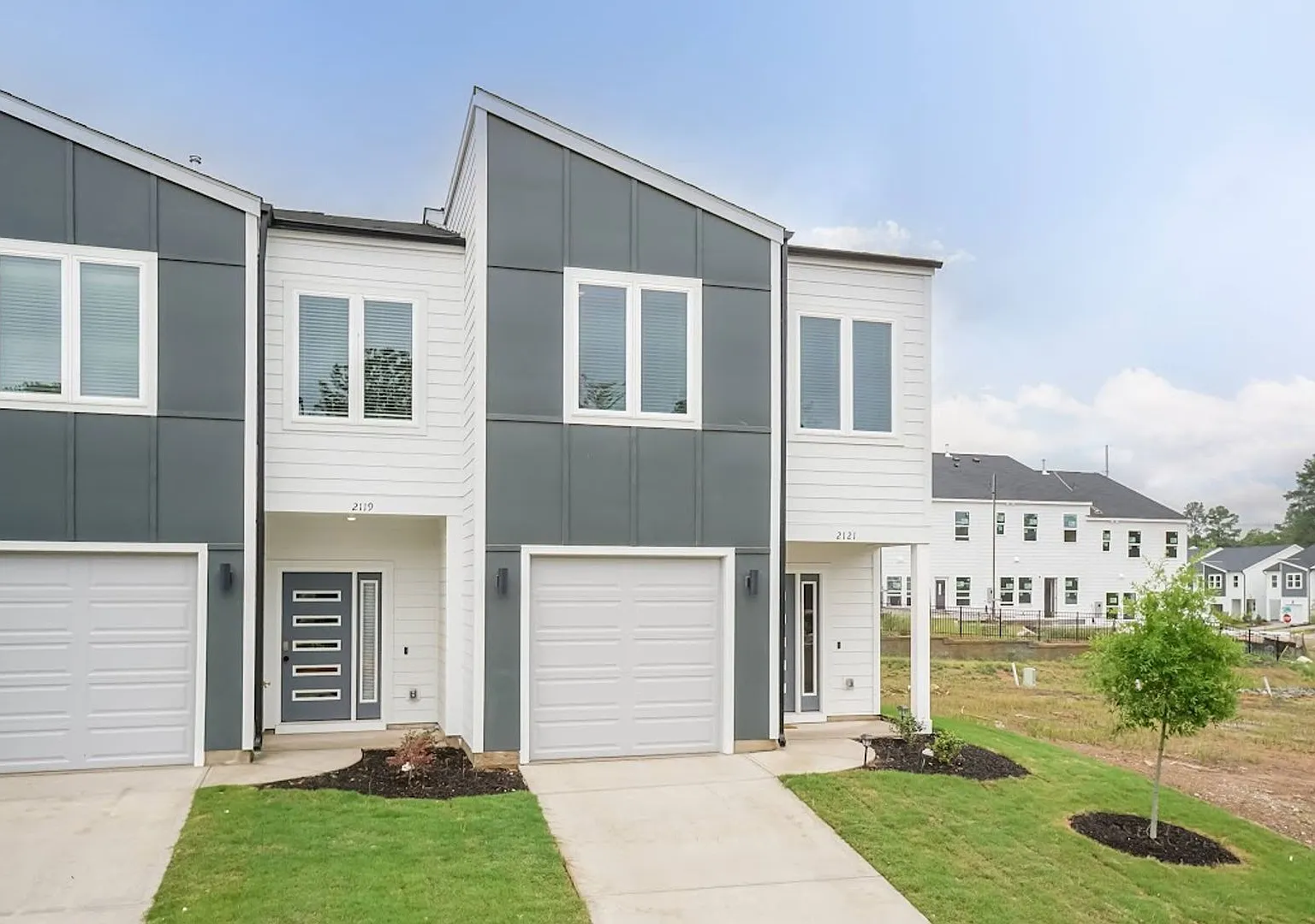 Brand New Townhome in Durham! — Photo 1