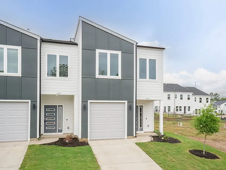 2121 Titanium Rock Rd
