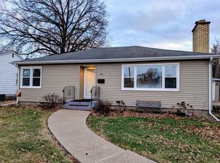 3832 27th Ave, Rock Island, IL