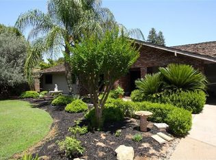 5243 E Orleans Ave, Fresno, CA 93727