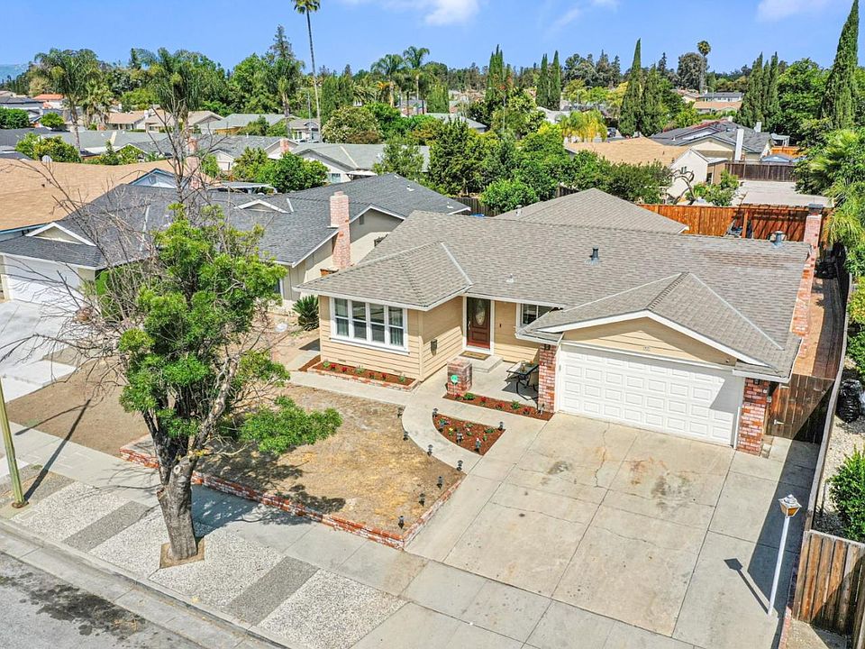 1st image of 2565 Boren Dr