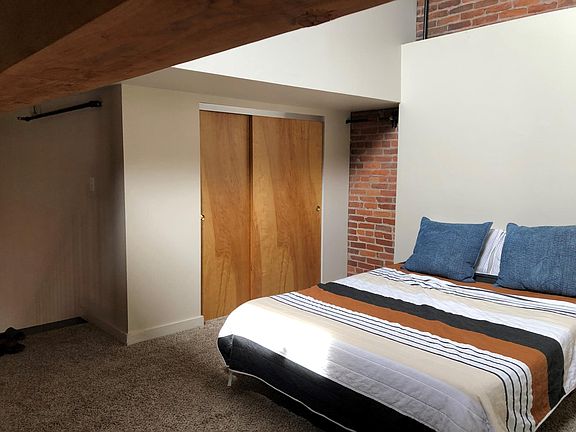5th image of 1107 Mississippi Ave APT 507