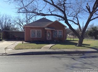 934 W Mariposa Dr, San Antonio, TX 78201
