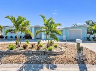 513 71st St, Holmes Beach, FL 34217