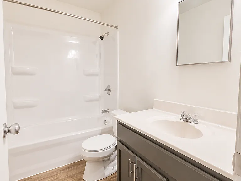 Welcome to Hickory Hills Apartments — Photo 13