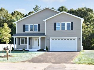 502 Long St, Warwick, RI 02886