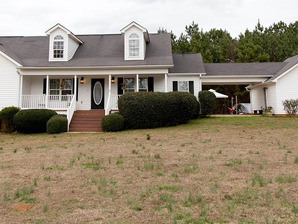 2nd image of 260 Hammond Rd