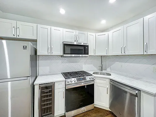 Rented by Monday Morning Management LLC | media 11