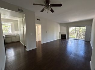 11925 Riverside Dr #13, Valley Village, CA 91607