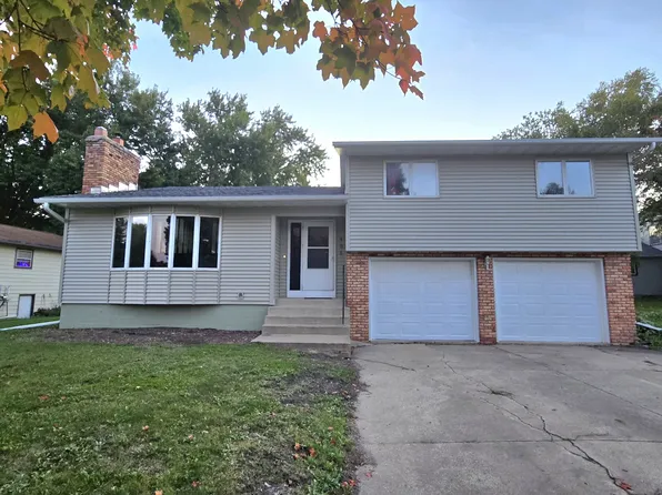 405 8th Ave NW, Kasson, MN 55944