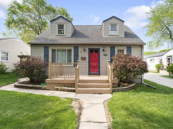 2425 E Denton AVENUE, Saint Francis, WI 53235