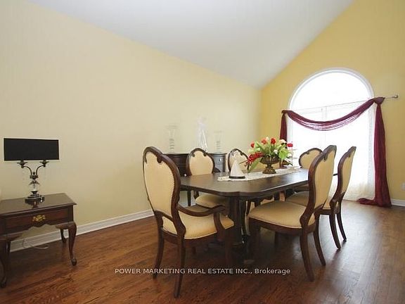 3rd image of 154 Finn Ct