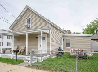 94 Ledge St, Nashua, NH 03060
