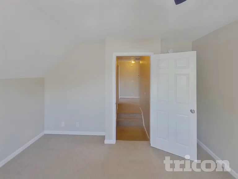 2743 Windwalker Ct — Photo 7