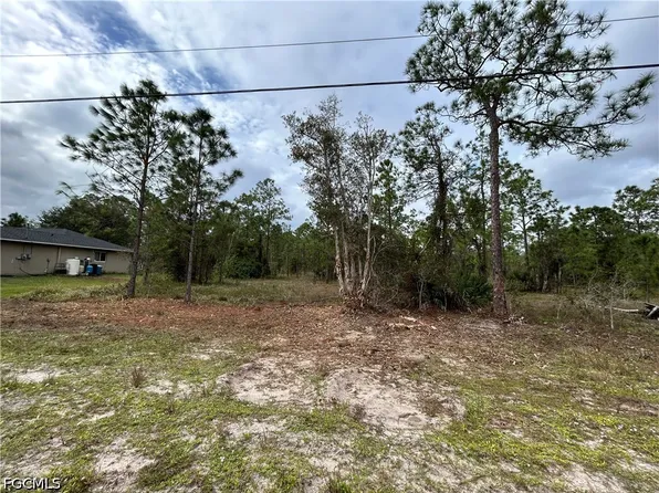 445 Jaguar Blvd, Lehigh Acres, FL 33974