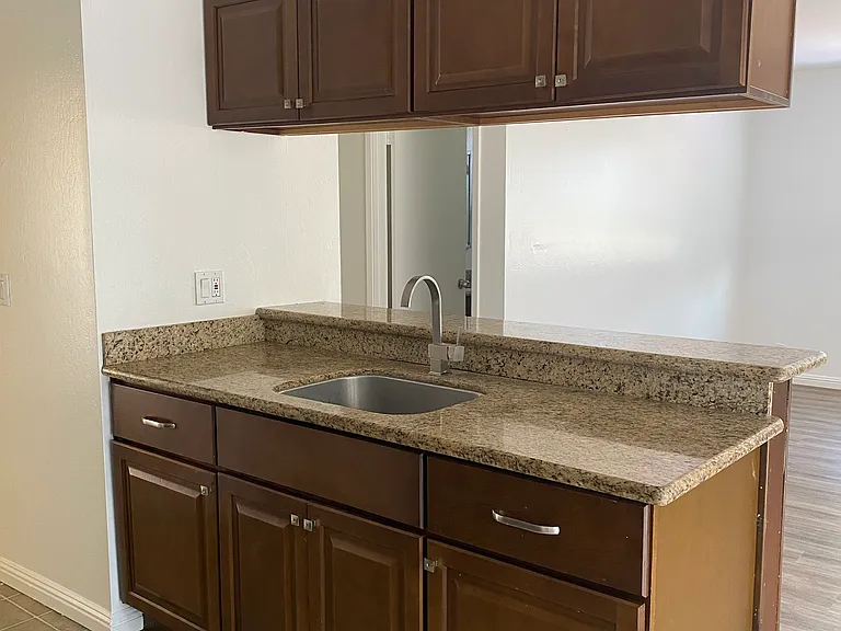 189 Siesta Way — Photo 5