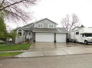 2312 Harding Ave, Bismarck, ND 58501