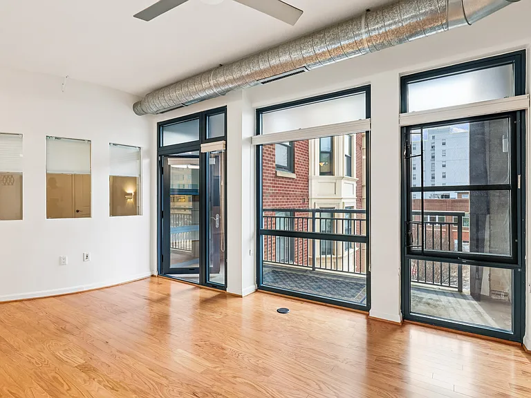 1390 Kenyon St NW #416 — Photo 4