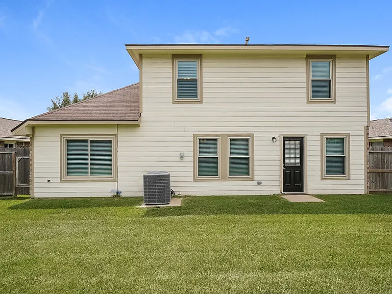 2614 Elder Park Ct — Photo 17