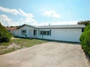 2124 8th Ave SW, Largo, FL 33770