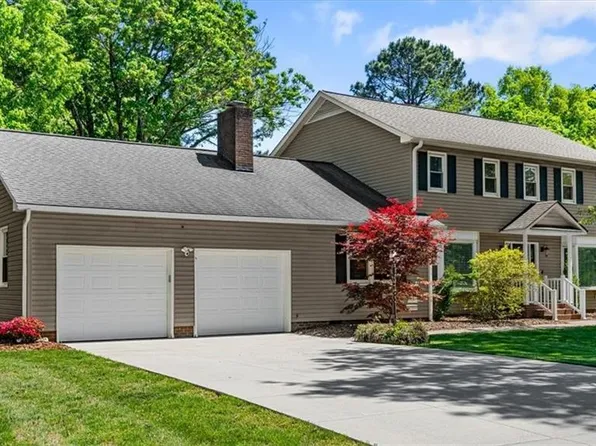 403 Oneill Dr, Jamestown, NC 27282