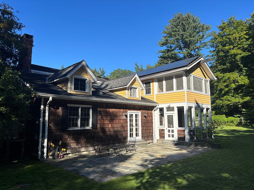 1st image of 2406 New Hackensack Rd #1