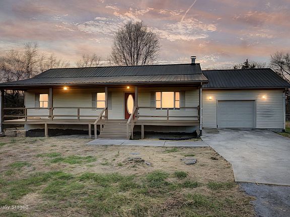 3rd image of 1911 Trapp Goffs Corner Rd