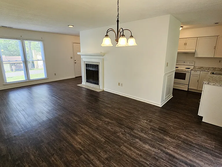 5603 Windy Willow Dr — Photo 14